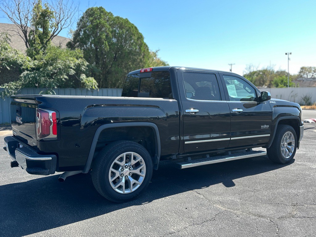 2018 GMC Sierra Image 6