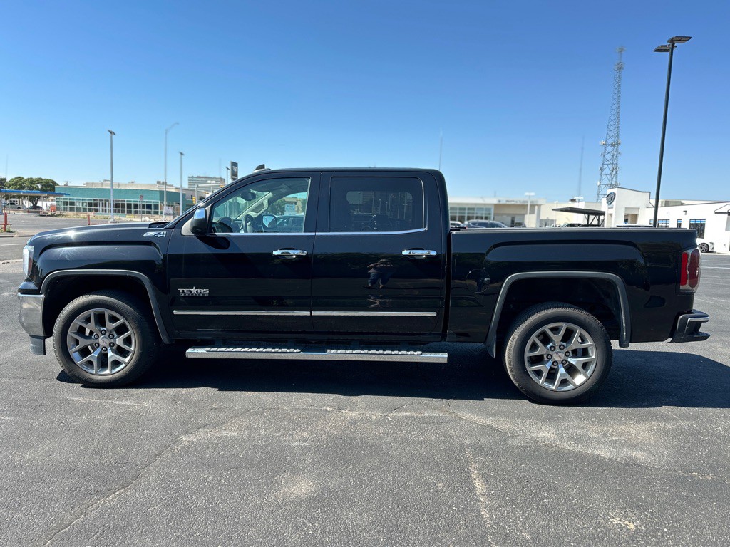 2018 GMC Sierra Image 11