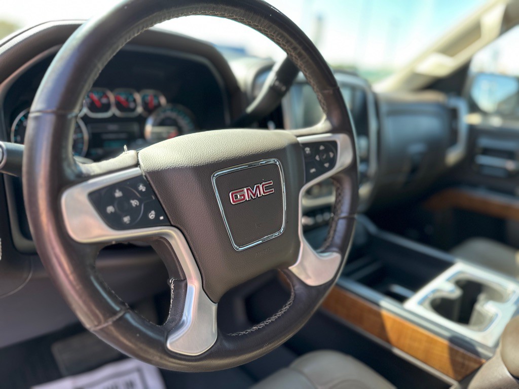 2018 GMC Sierra Image 17