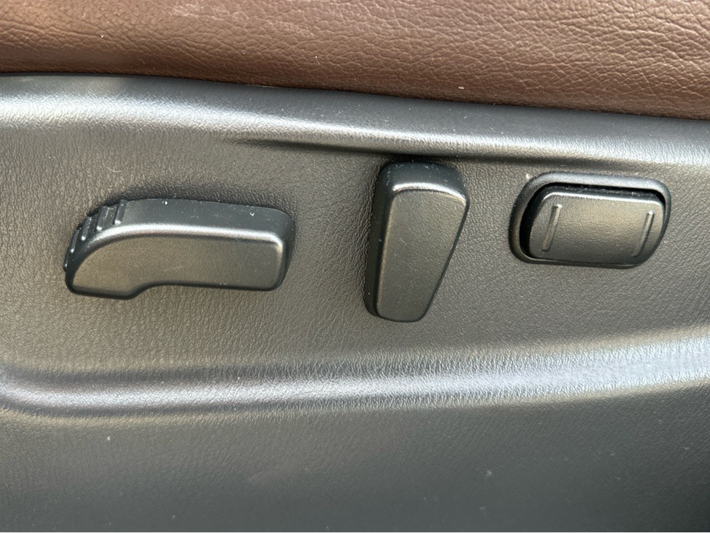 2019 Nissan Armada Image 14