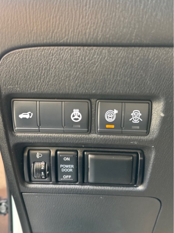 2019 Nissan Armada Image 15