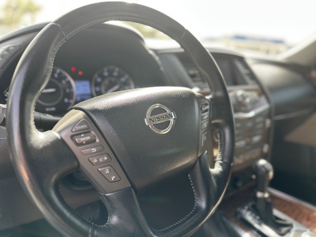 2019 Nissan Armada Image 17