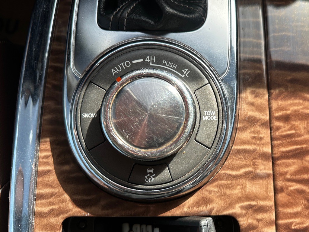 2019 Nissan Armada Image 22