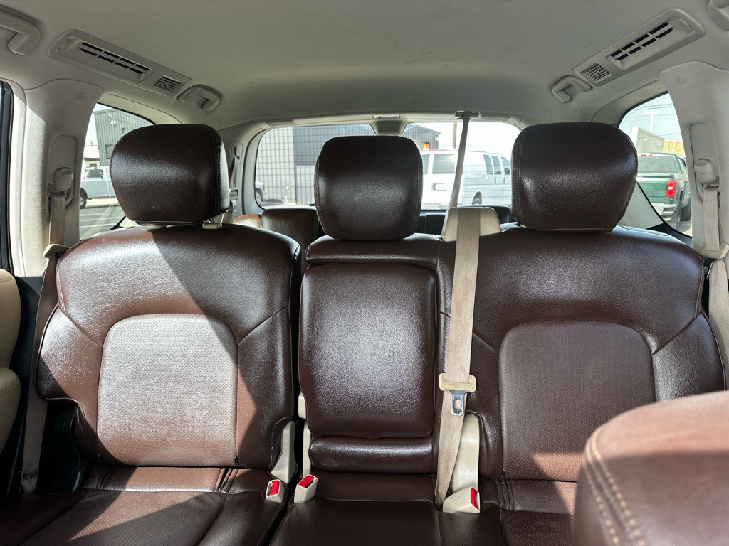 2019 Nissan Armada Image 25