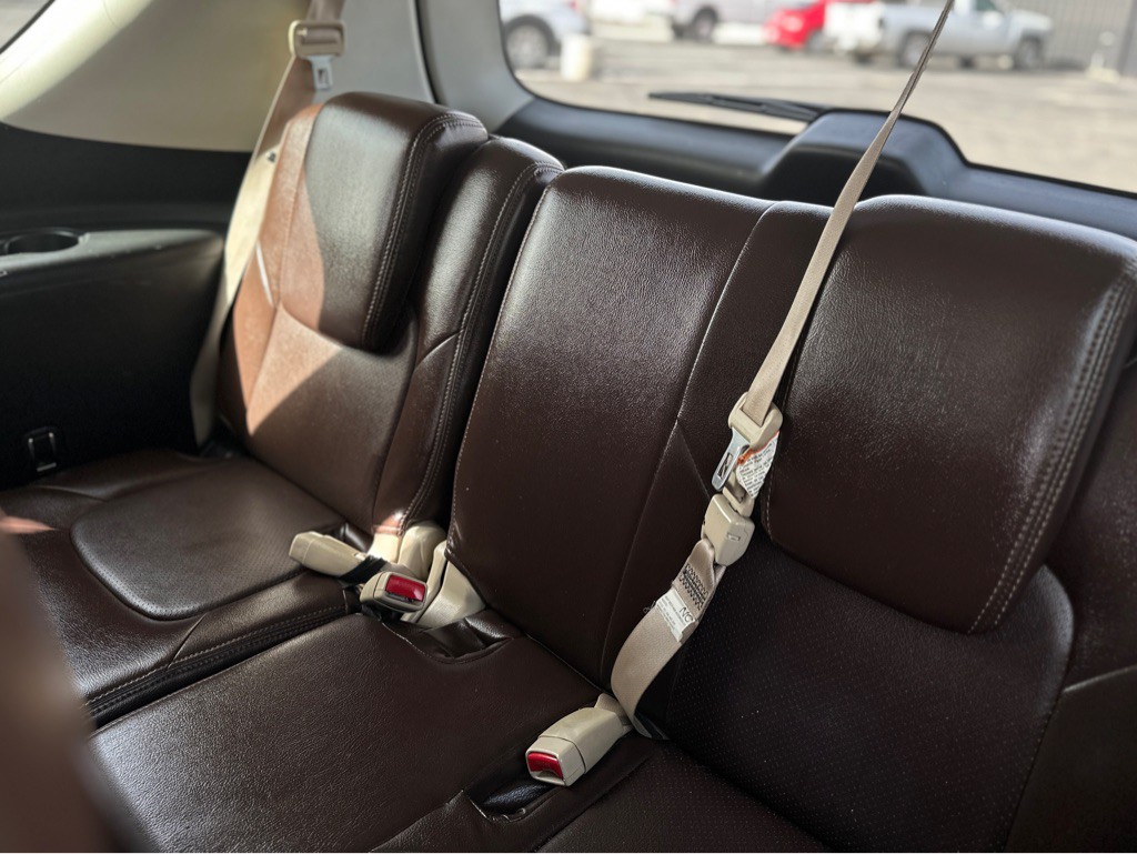 2019 Nissan Armada Image 27