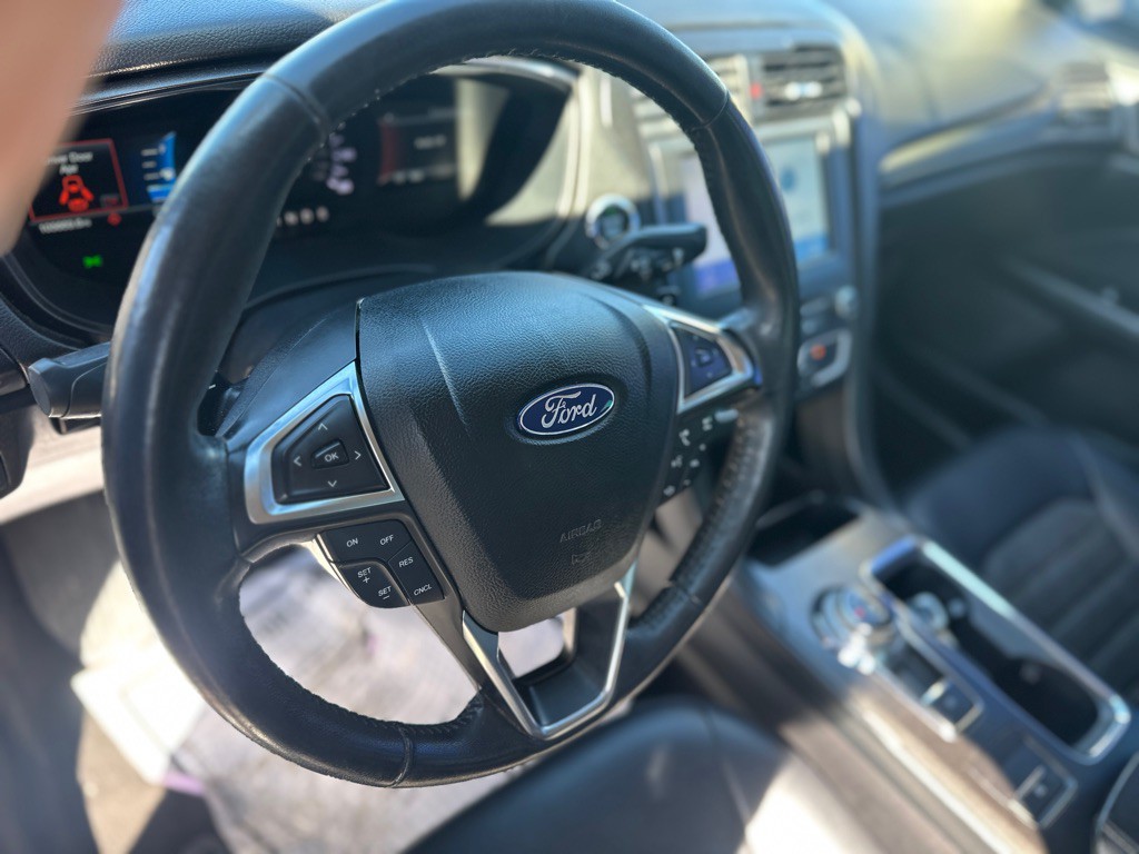 2018 Ford Fusion Image 18