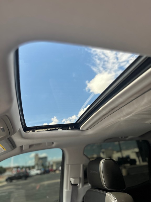 2017 GMC Sierra Image 21