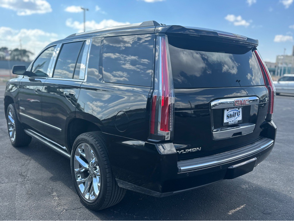 2017 GMC Yukon Image 9