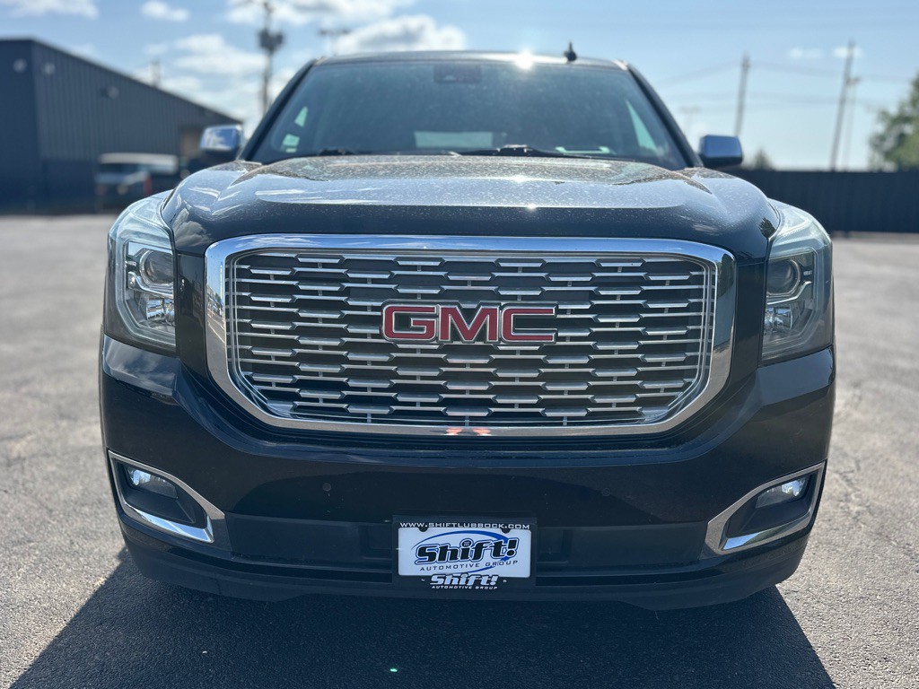 2020 GMC Yukon Image 3