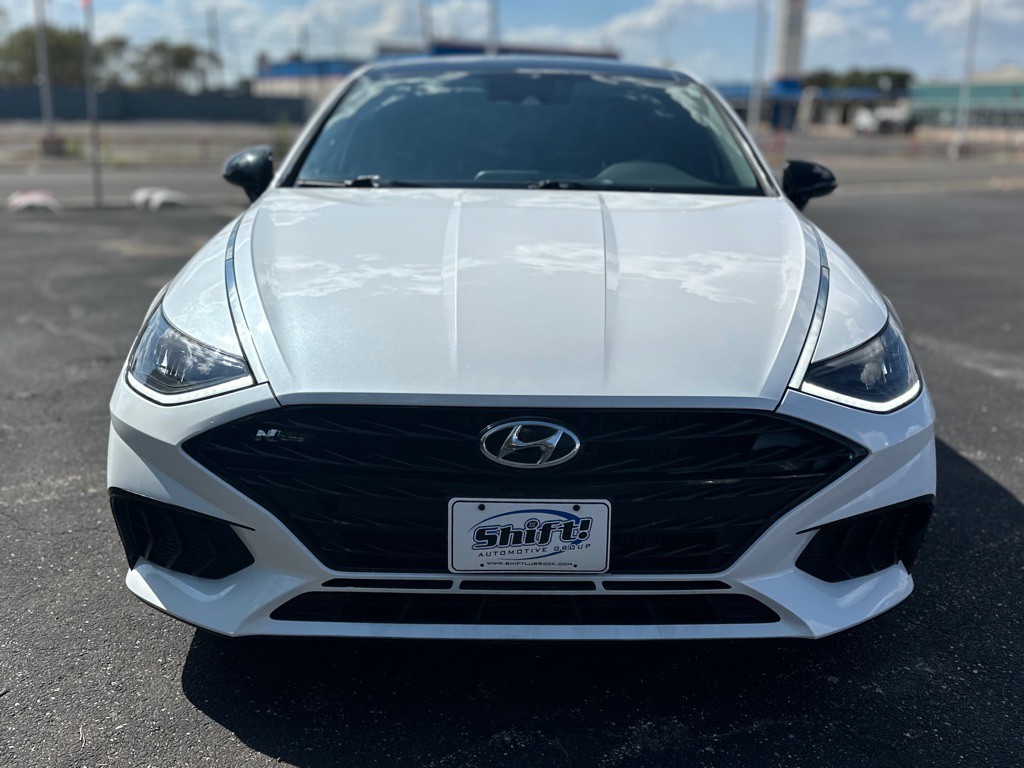 2022 Hyundai Sonata Image 2