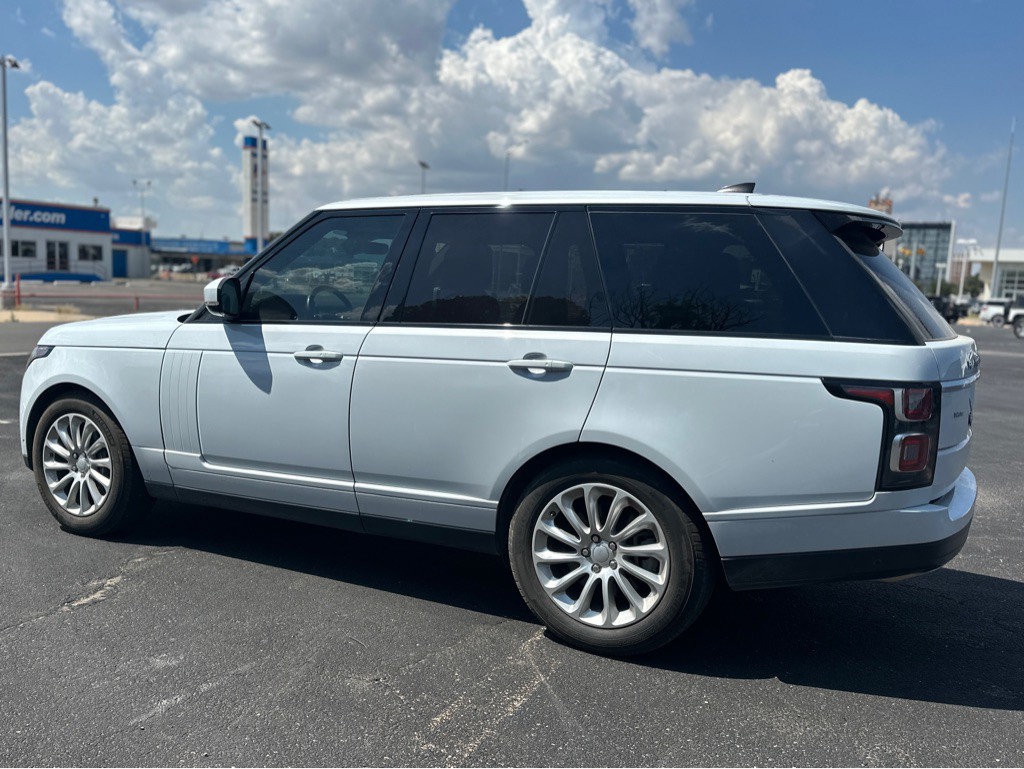 2018 Land Rover Range Rover Image 10