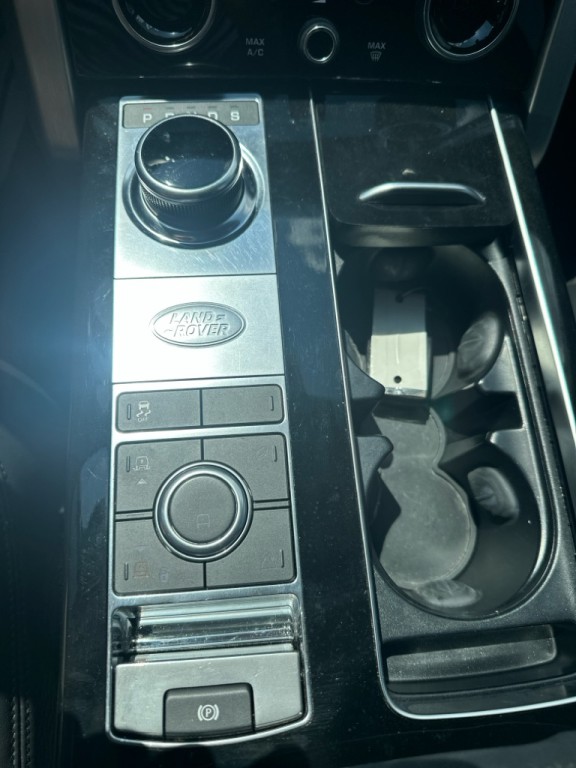 2018 Land Rover Range Rover Image 20