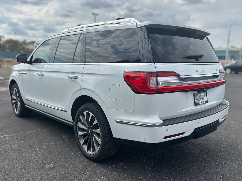 2020 Lincoln Navigator Image 9