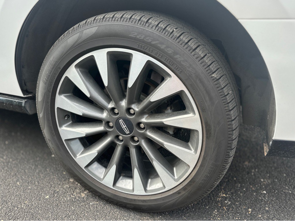 2020 Lincoln Navigator Image 12