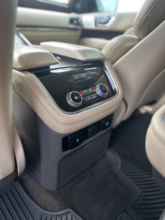 2020 Lincoln Navigator Image 29