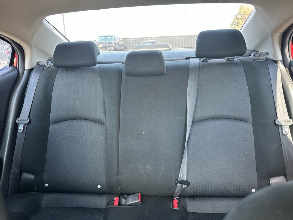 2015 Mazda Mazda3 Image 23