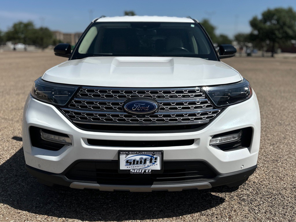 2020 Ford Explorer Image 2