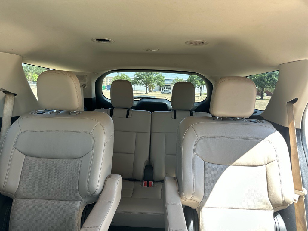 2020 Ford Explorer Image 29