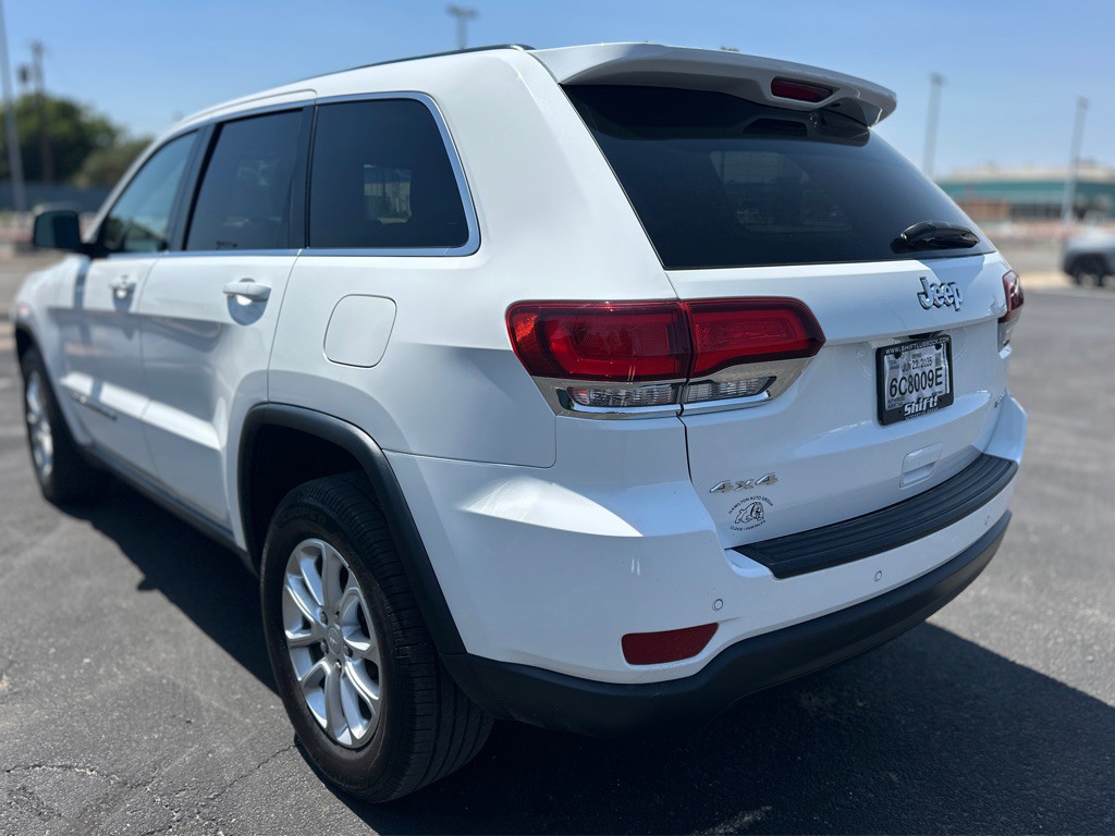 2022 Jeep Grand Cherokee Image 10