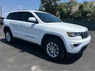 Image for 2022 Jeep Grand Cherokee Laredo E ID: 6638131