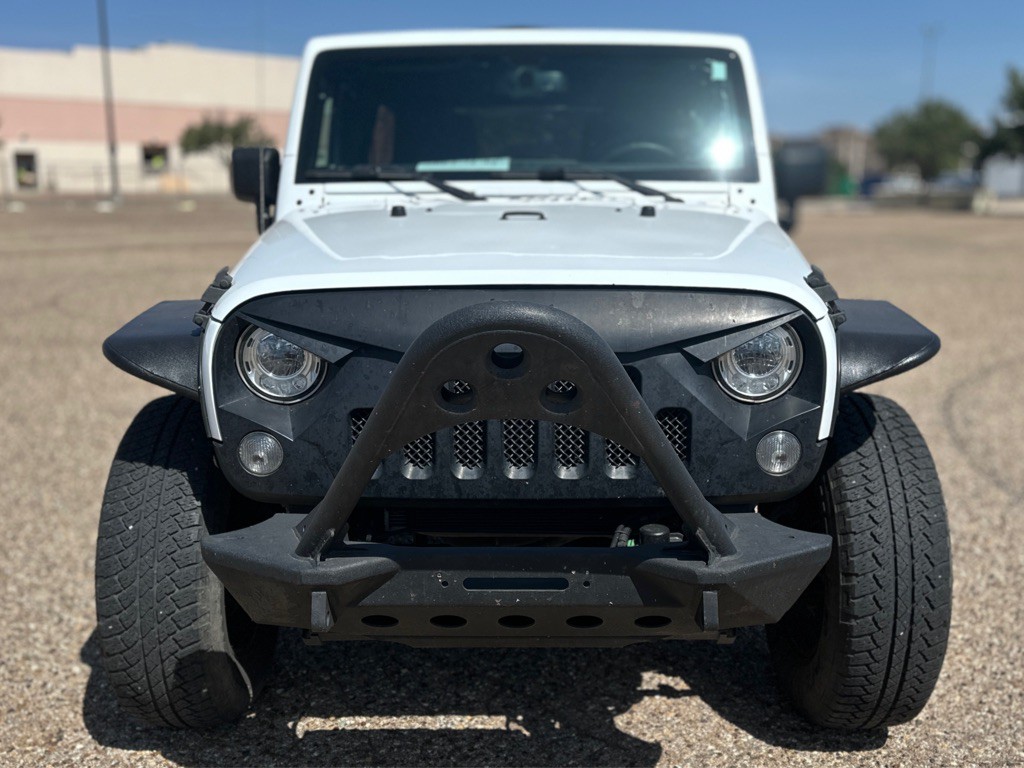 2017 Jeep Wrangler Unlimited Image 2