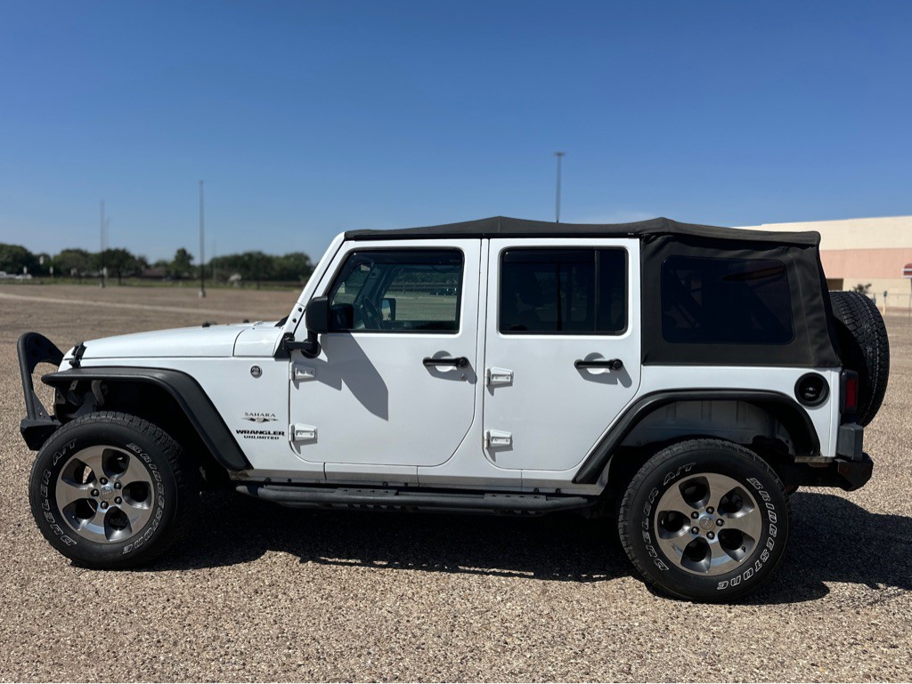 2017 Jeep Wrangler Unlimited Image 11