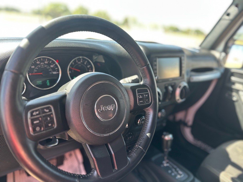 2017 Jeep Wrangler Unlimited Image 15