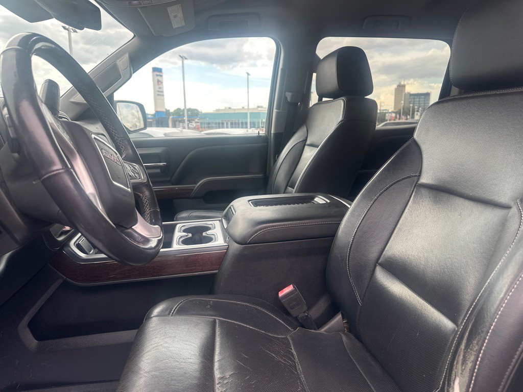 2018 GMC Sierra Image 16