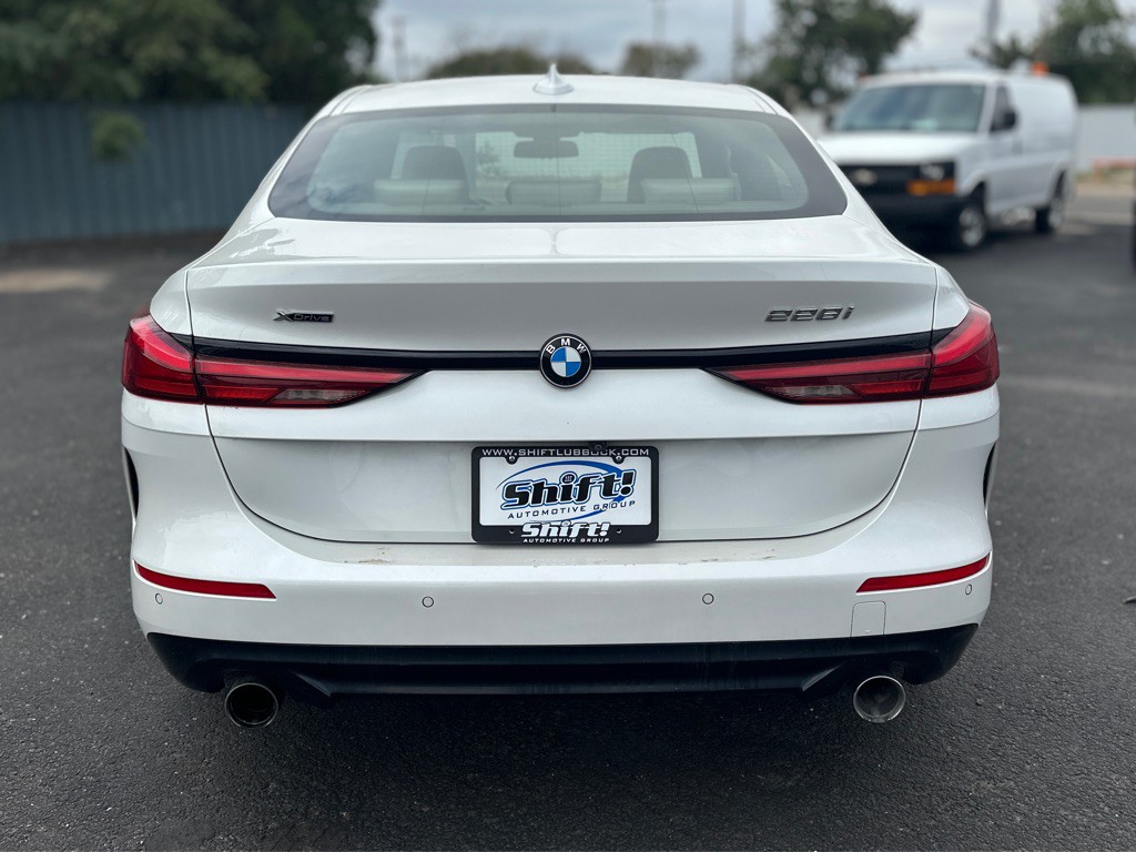 2022 BMW 2 Series Image 8