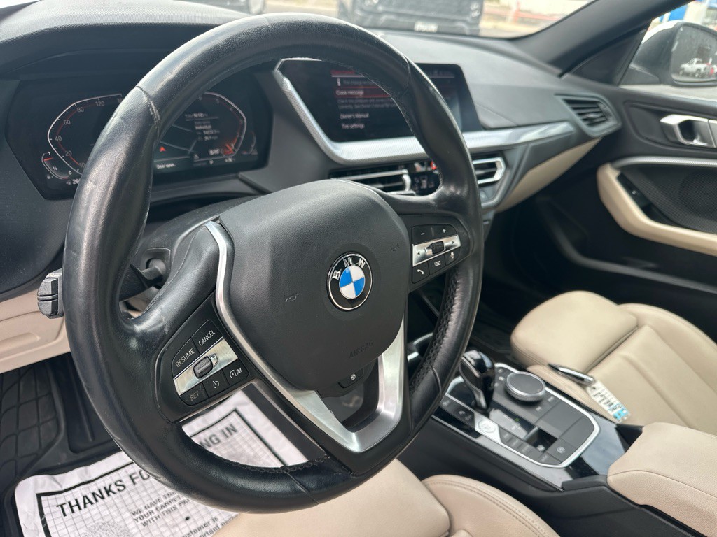 2022 BMW 2 Series Image 15