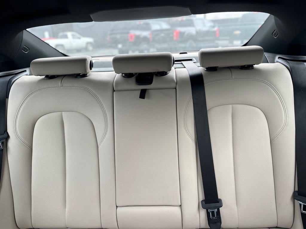 2022 BMW 2 Series Image 22