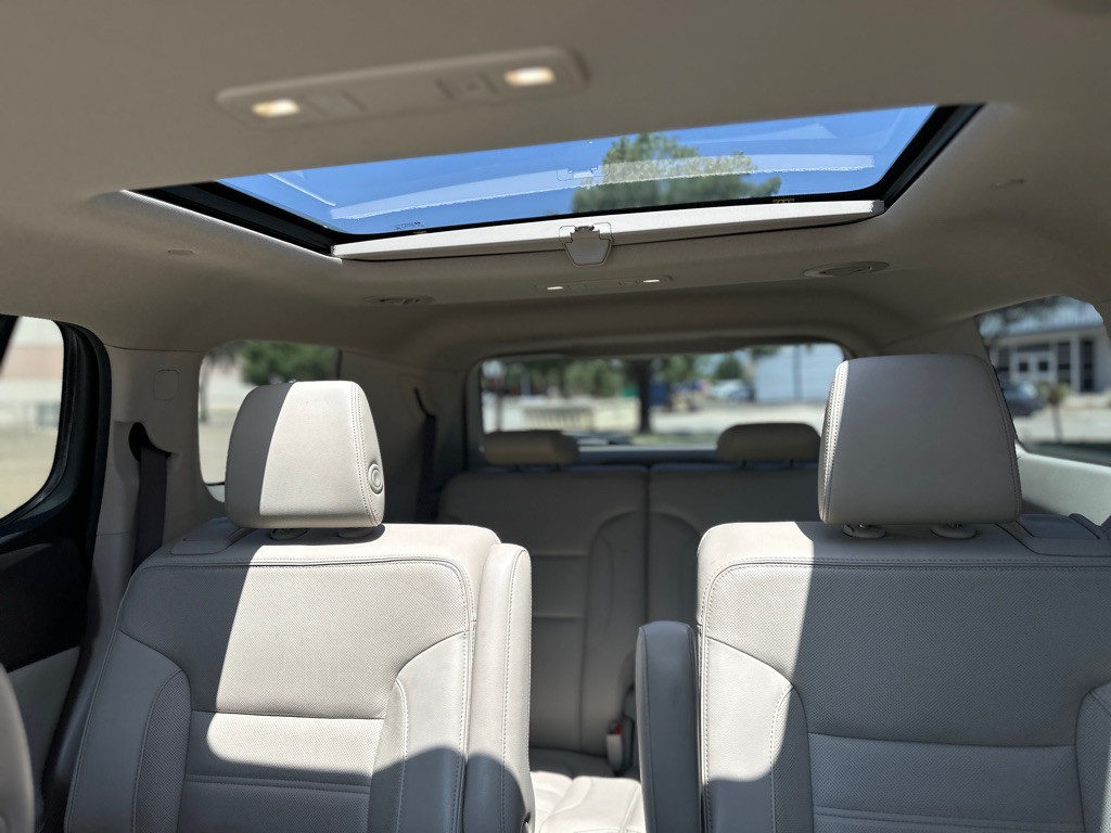 2018 GMC Acadia Image 25