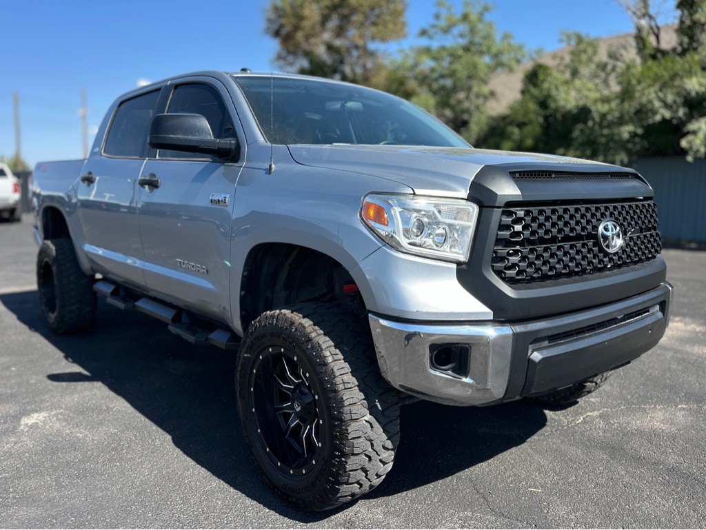 2017 Toyota Tundra Image 3