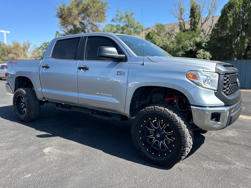 2017 Toyota Tundra Image 4