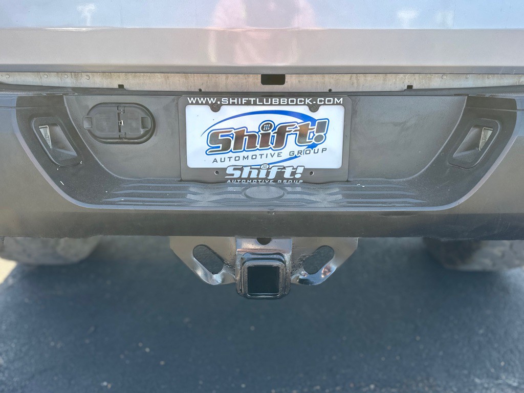 2017 Toyota Tundra Image 10