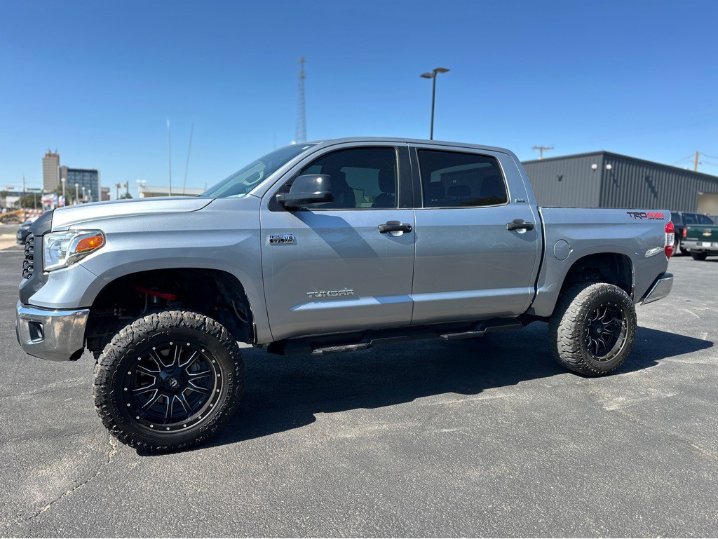 2017 Toyota Tundra Image 14