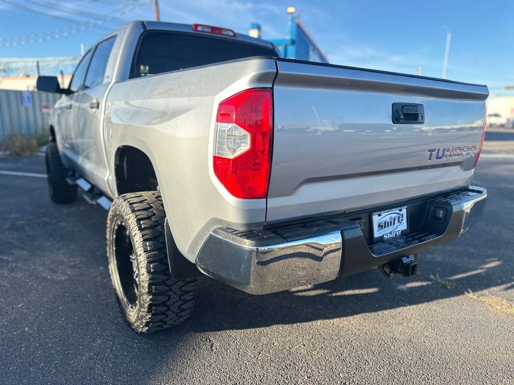 2017 Toyota Tundra Image 13