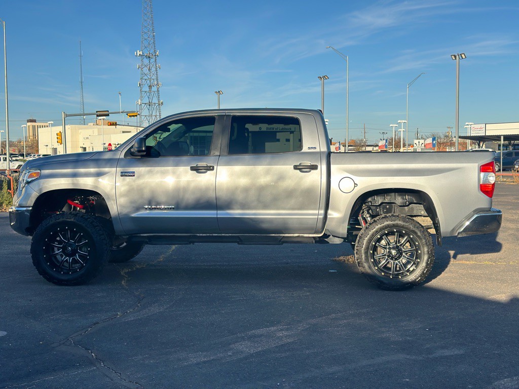 2017 Toyota Tundra Image 18
