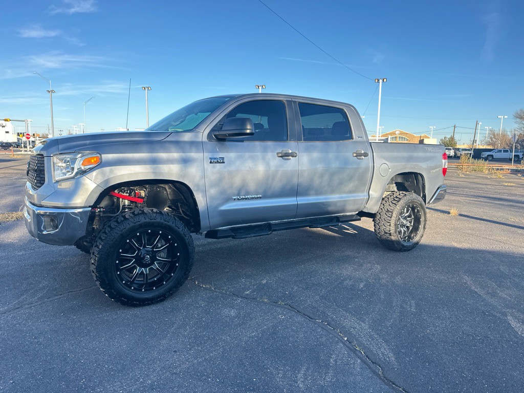2017 Toyota Tundra Image 19