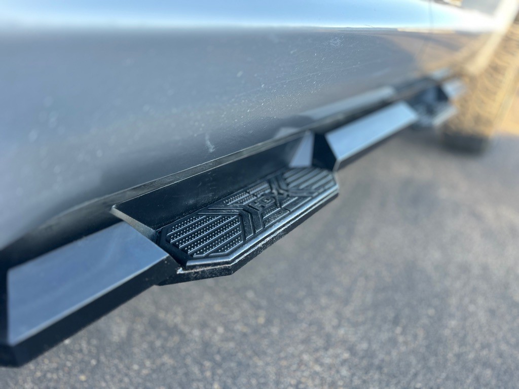 2017 Toyota Tundra Image 23