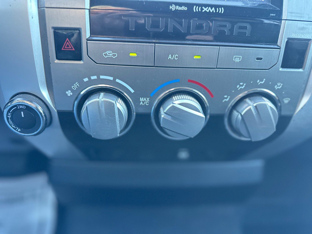 2017 Toyota Tundra Image 31