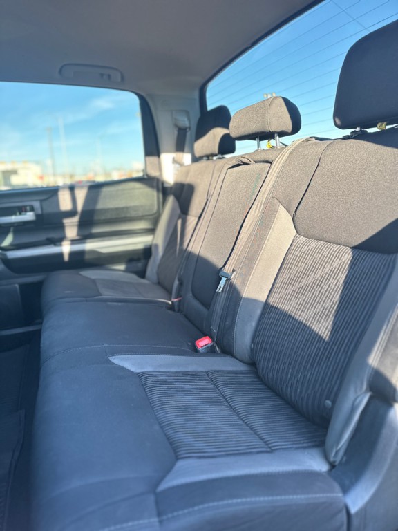 2017 Toyota Tundra Image 38