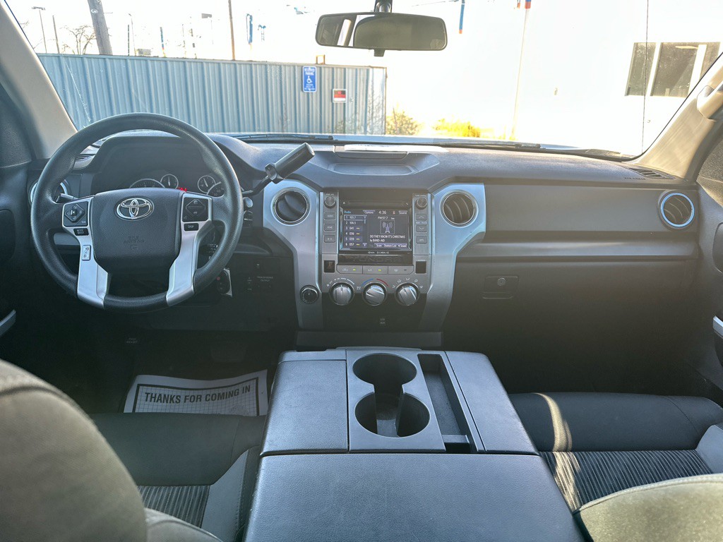 2017 Toyota Tundra Image 41