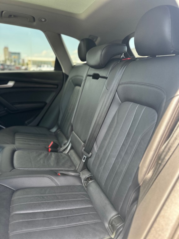 2018 Audi Q5 Image 25