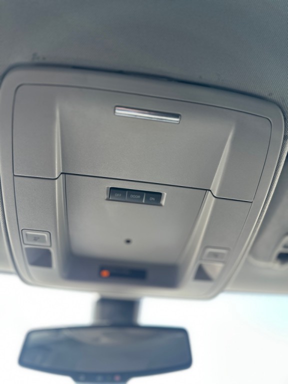 2018 Chevrolet Silverado 1500 Image 24