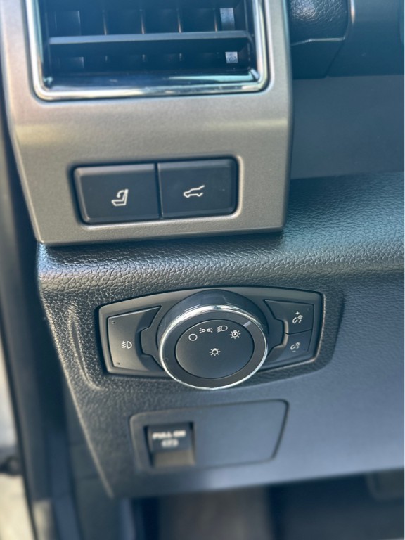 2020 Ford Expedition Image 19