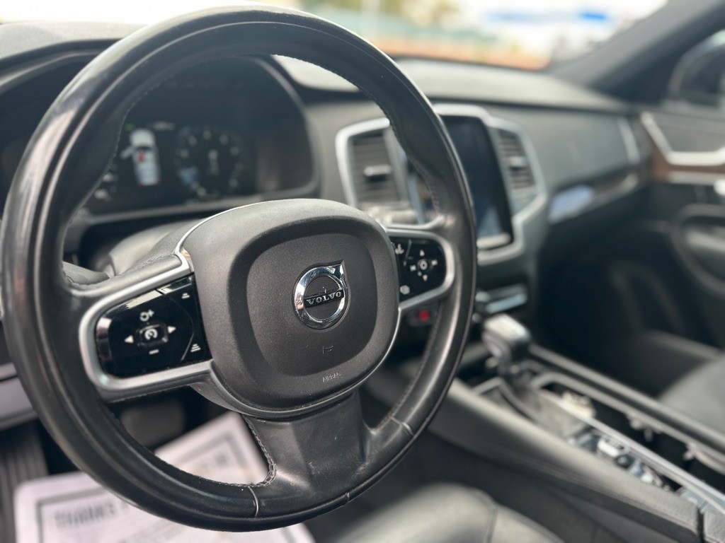 2019 Volvo XC90 Image 16