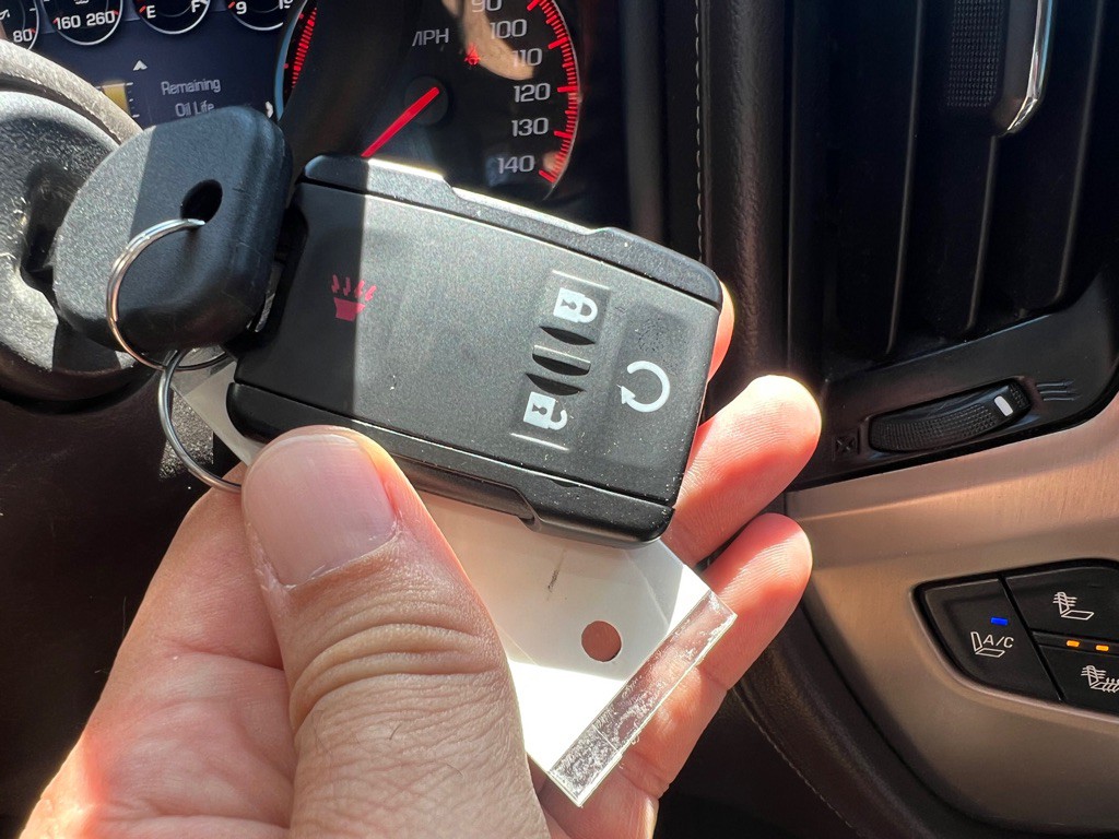2015 GMC Sierra Image 23