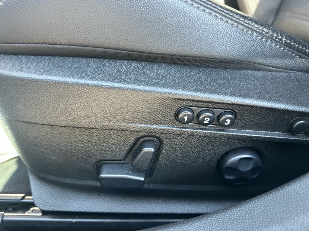 2018 Alfa Romeo Giulia Image 13