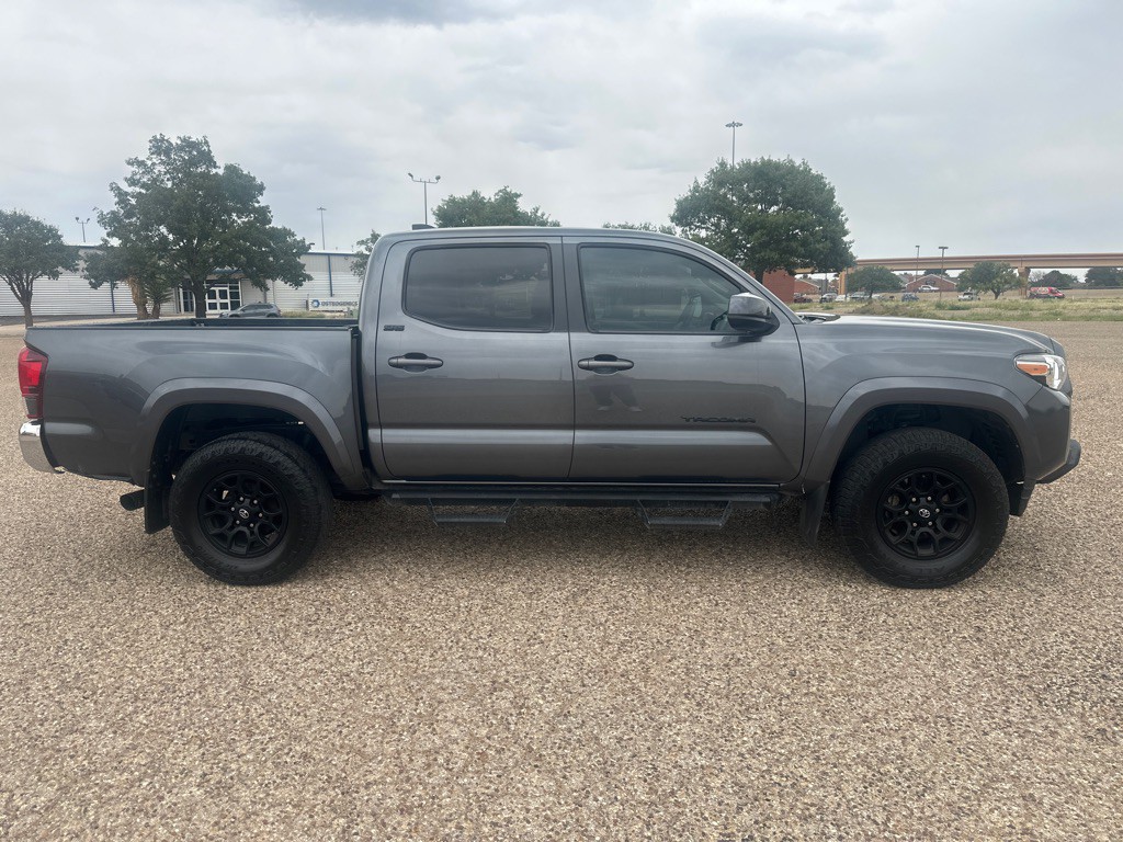 2021 Toyota Tacoma Image 2